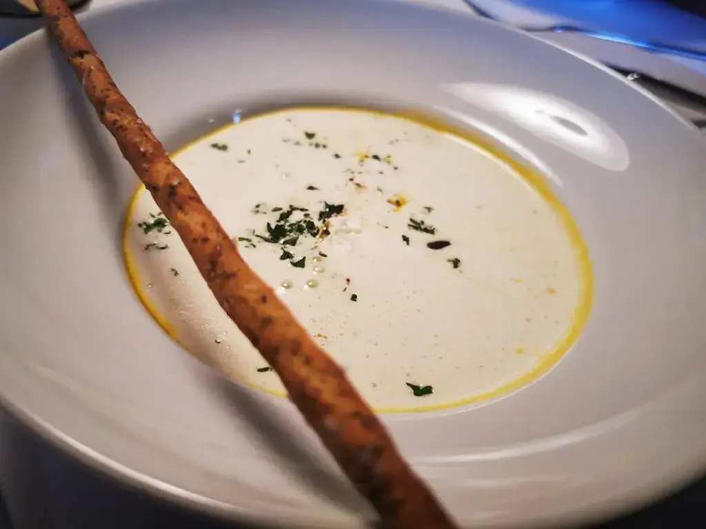 Sudarut W._Krone Mosnang_Mosnang_review