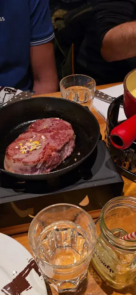 Chäsalp_Zürich_slider_image_2