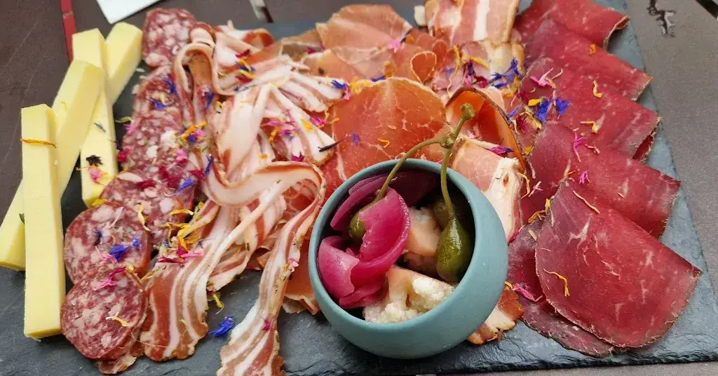 Restaurant Miroir d'Argentine_Gryon_slider_image_3