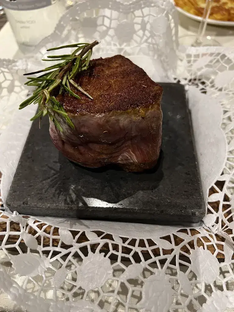 Damon_Schützenhaus Heisser Stein_Oberuzwil_review