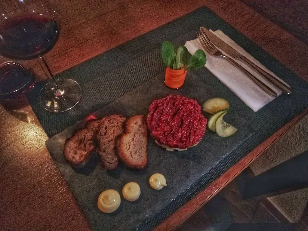 Florian Widmer_Dorfplatz (La Casa del Gusto)_Oberuzwil_review