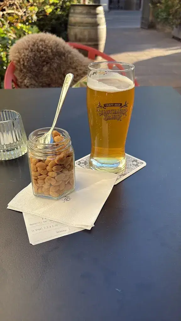 Elisa Del Palacio_Restaurant Bel Etage (im Teufelhof)_Basel_avis