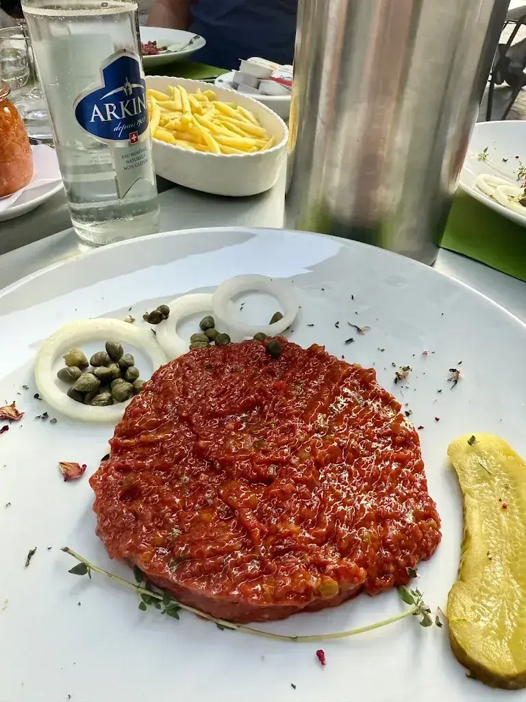 Vicky Lüthi_Blockhus_Zürich_review