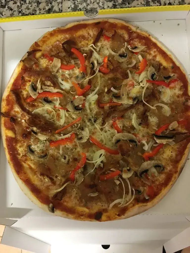 Menu_Restaurant Pizzeria Kreuz_Dotzigen_image_6