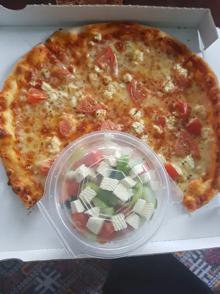 Kristina_Restaurant Pizzeria Kreuz_Dotzigen_review