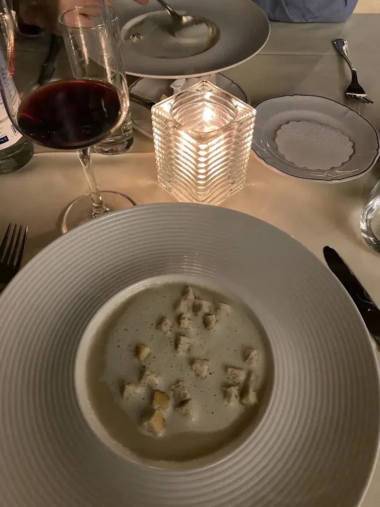 Omari González_Hotel Restaurant Ochsen_Niederuzwil_avis