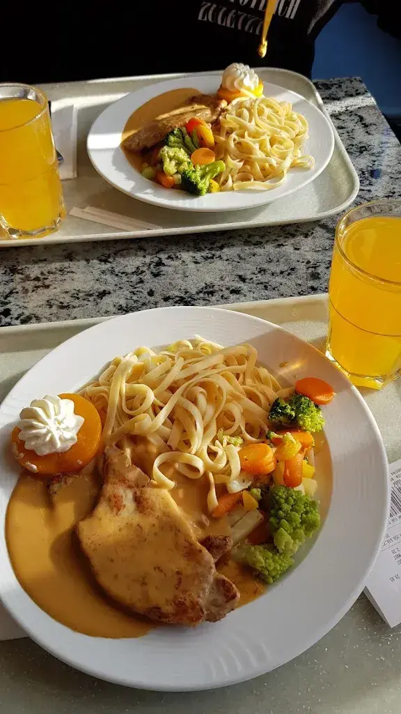 Migros-Restaurant - Uzwil - Birkenhof restaurant à Uzwil