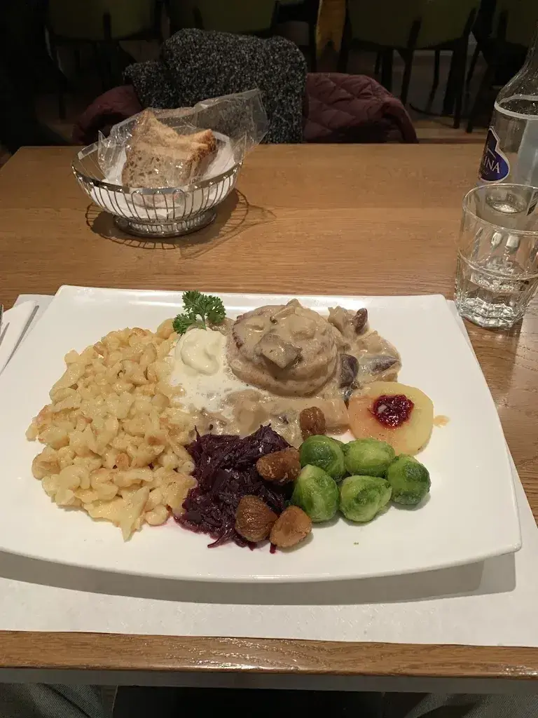 Brady Douglass_Restaurant Bärenhöfli_Bern_review