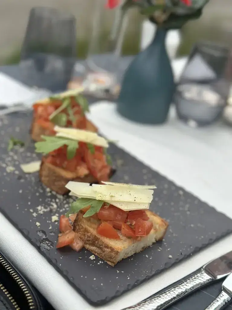 Michaela Bohnenblust_Ristorante & Pizzeria Roma Eterna_Flawil_avis