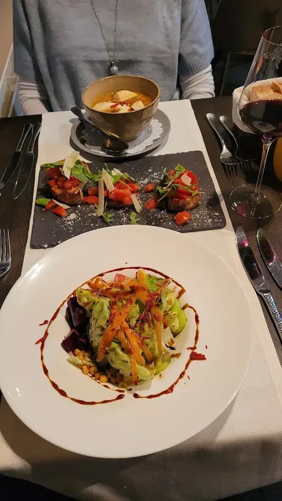 Pascal Truessel_Ristorante & Pizzeria Roma Eterna_Flawil_avis