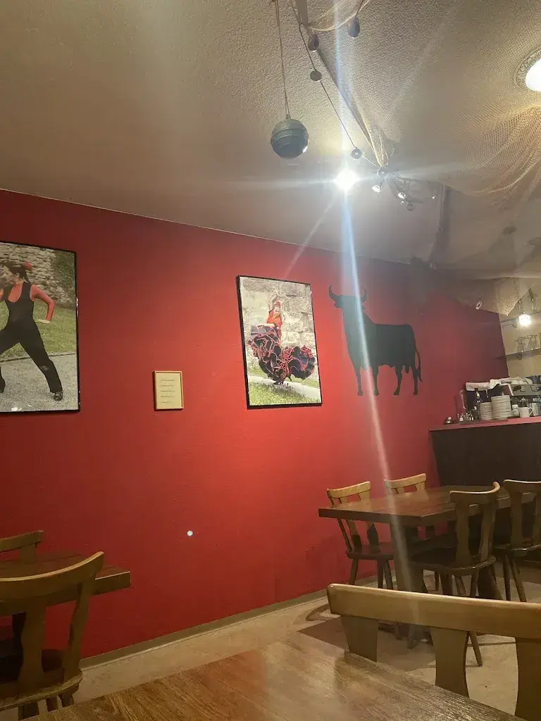 abdu 9666_Centro Español de Flawil_Flawil_review