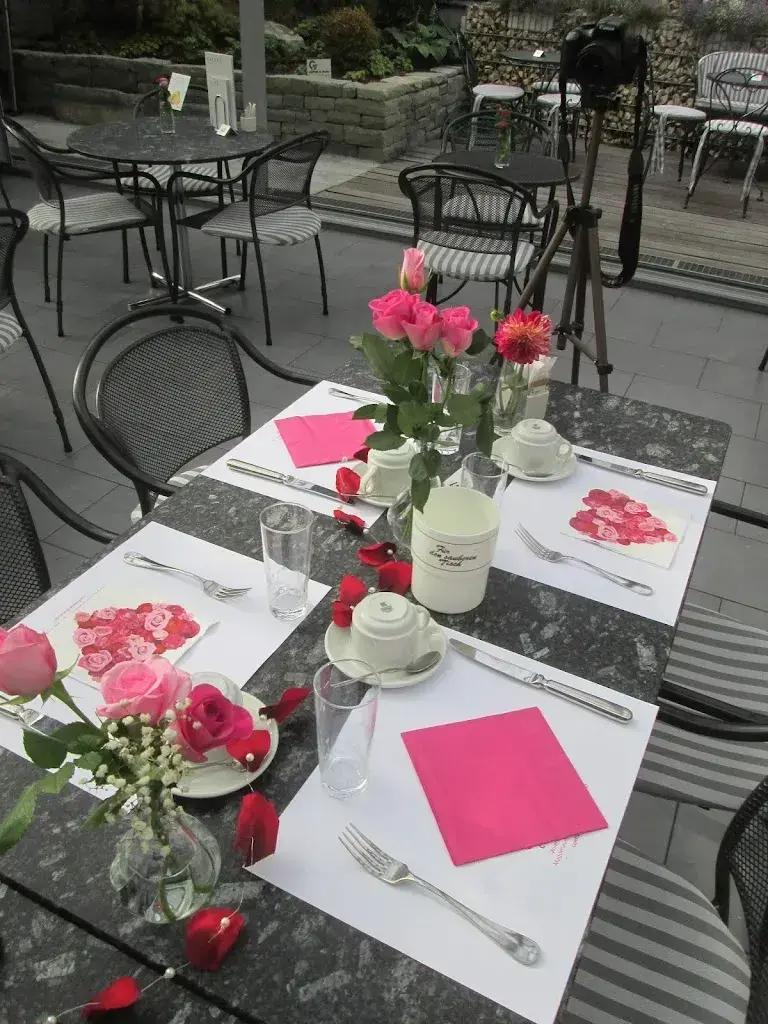 Jasmin Krähenbühl_Confiserie Dober AG_Flawil_recensione