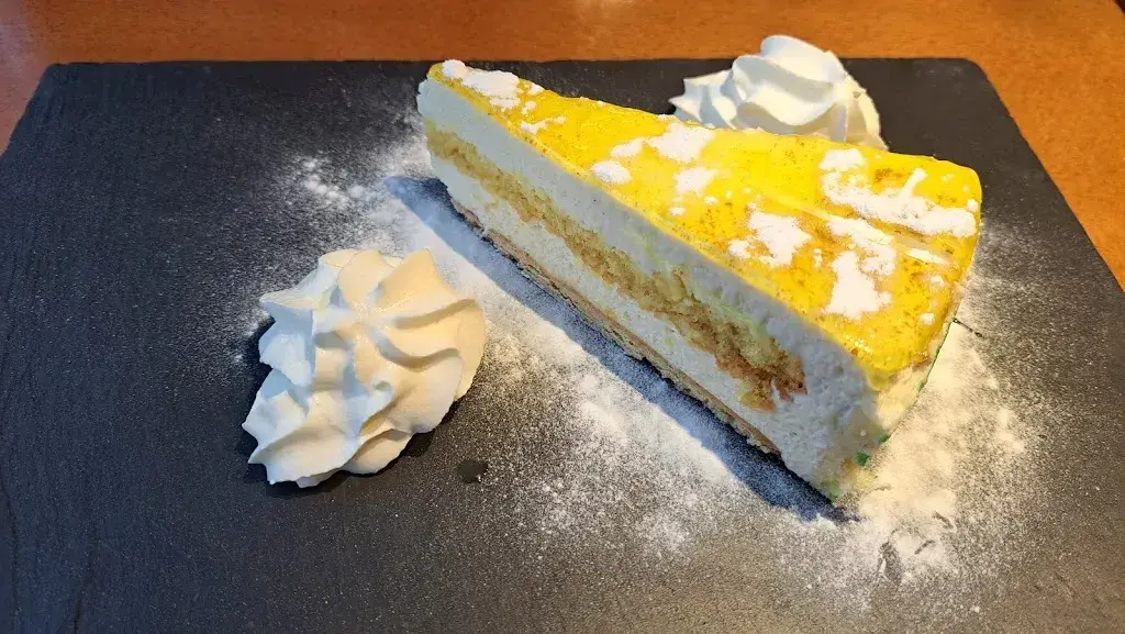 beat shona_Ristorante Grotto Ticino Pizzeria Cafiero_Bern_review