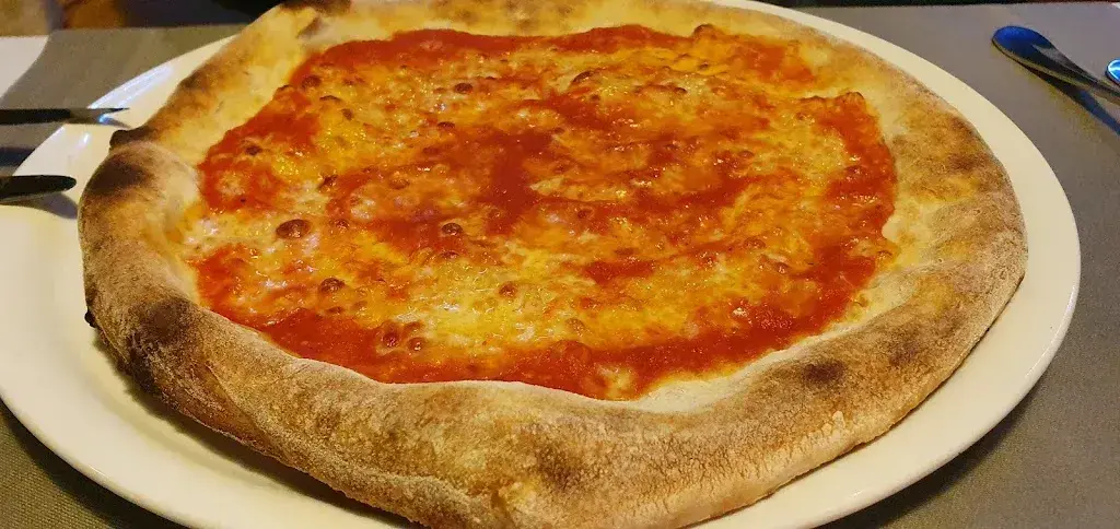 Manuel Hutter_Restaurant Rössli, Niederwil_Niederwil_review