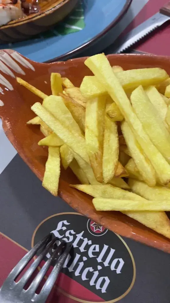 Elisa Castillo_Restaurante la tribuna de calvo_Bern_review