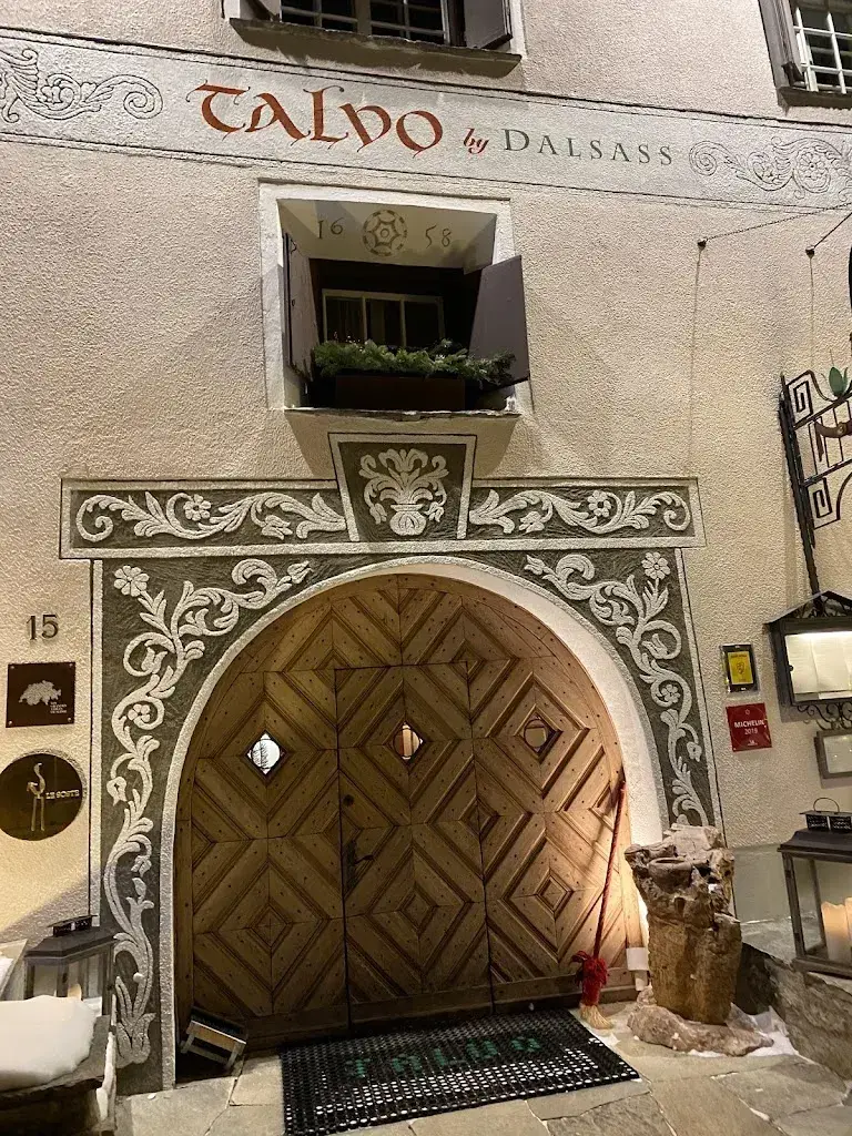 Oksana OM_Restaurant Talvo_Champfer_review