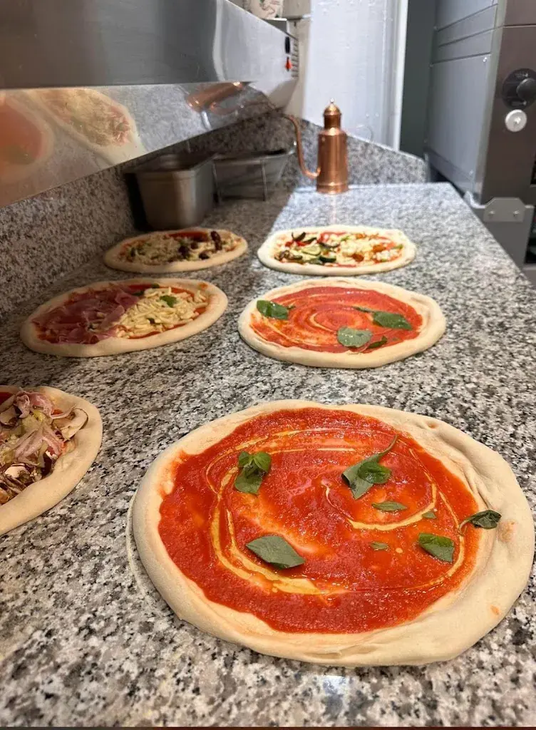 Menu_Piazza Vittoria_Bern_image_5