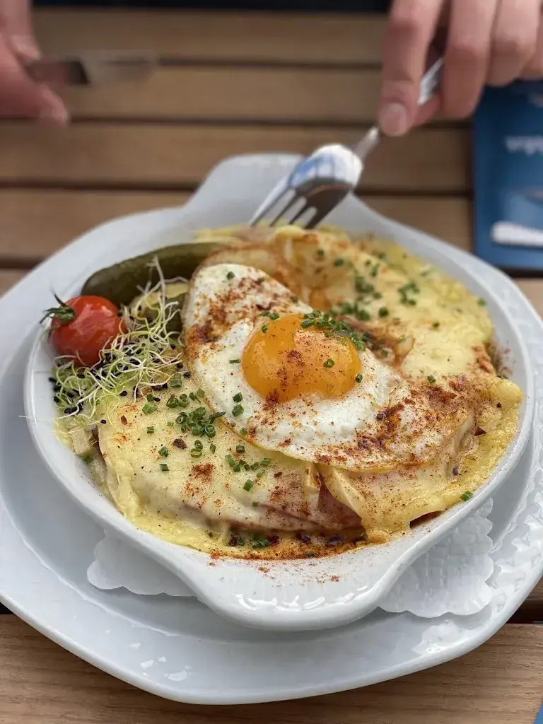 Bergrestaurant Brüggerstuba_Arosa_slider_image_2