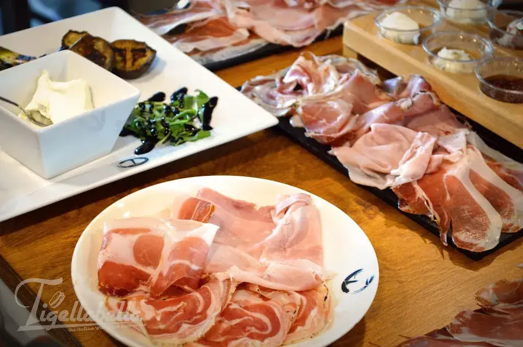 TigellaBella Nyon_Nyon_slider_image_3