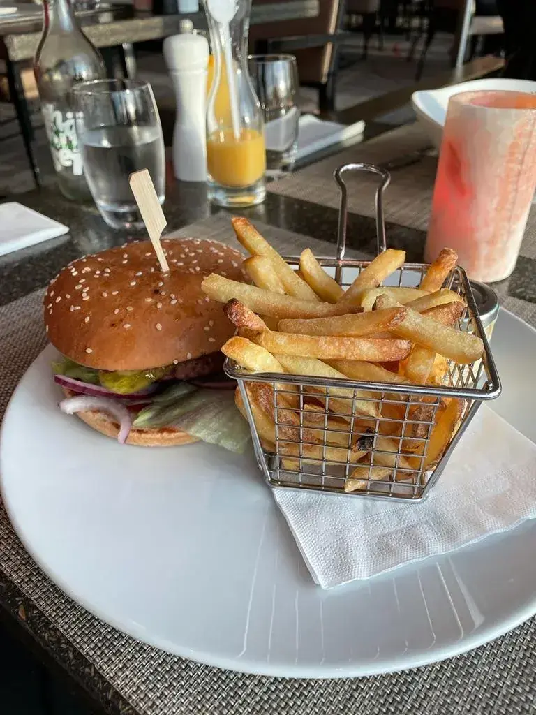 Menu_Restaurant Horizon10 @Hilton Zurich Airport_Opfikon_imagen_8