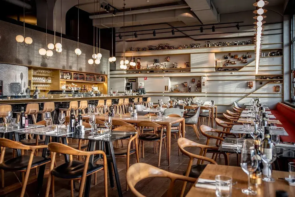 Più restaurante en Zürich