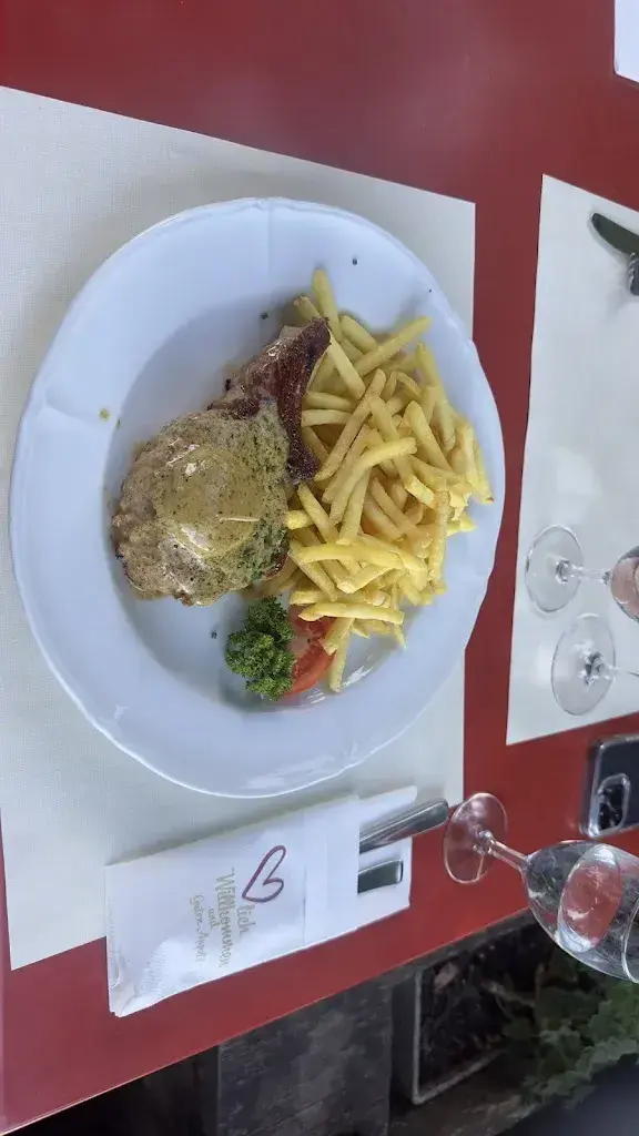 Nima Shrestha_Restaurant zur Alp_Oberbuchsiten_review