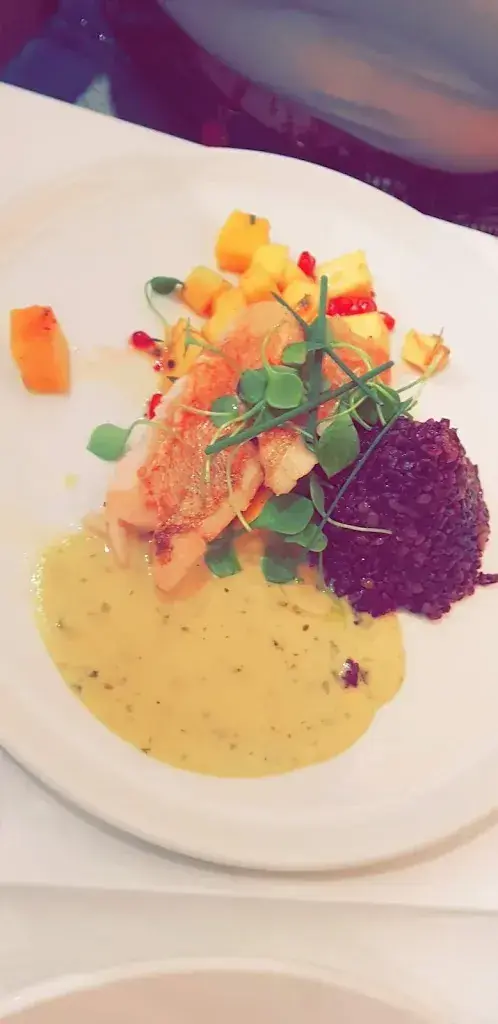 bianca artwell_Sonnental_Dübendorf_review