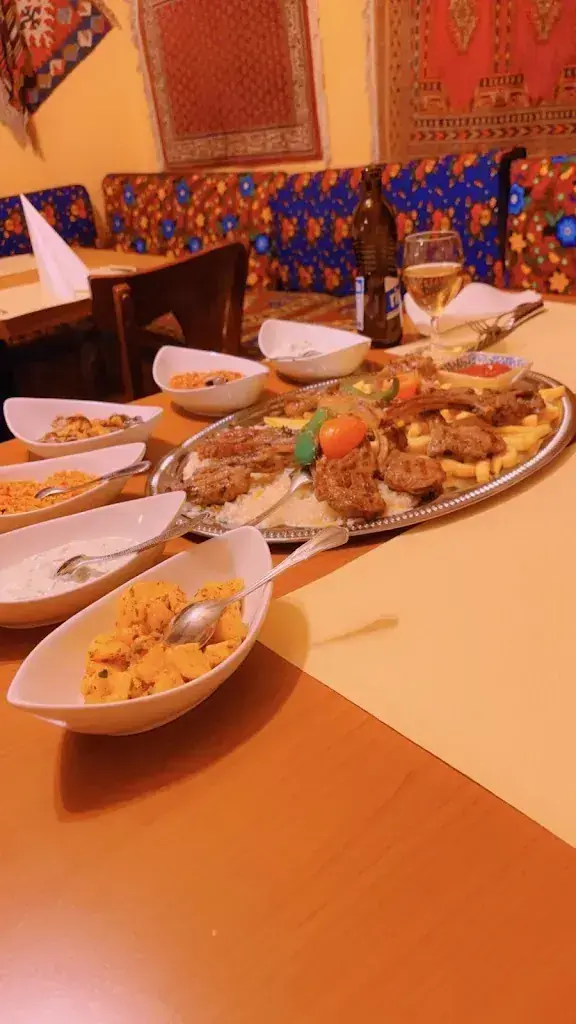 Ahmed Danda_Can Grillhaus_Bern_avis