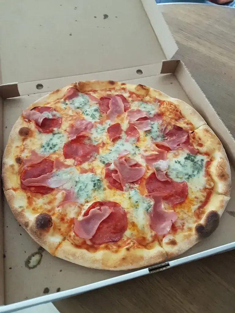 Menu_Niedergold Pizzeria_Niederglatt_image_4