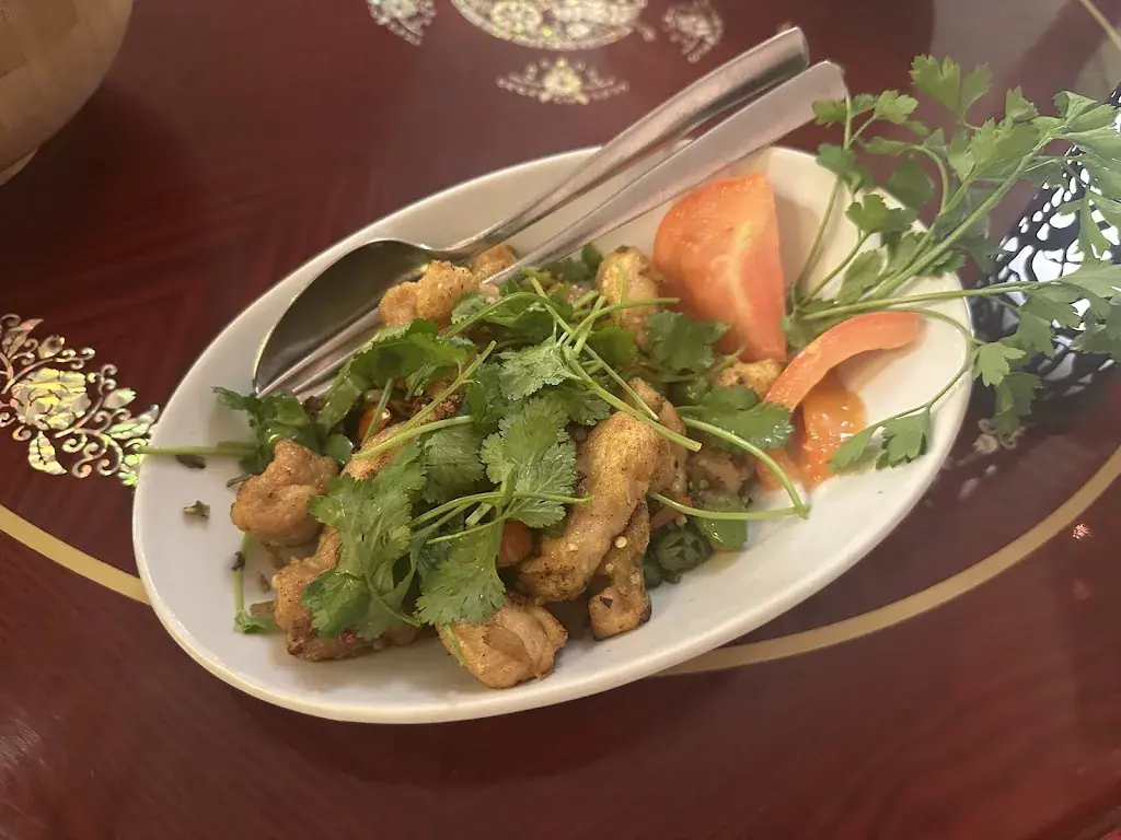 Hilary L_Restaurant Singapur_Neerach_review