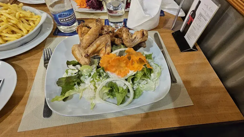 Funachra_Trucker Restaurant Bar_Bern_review