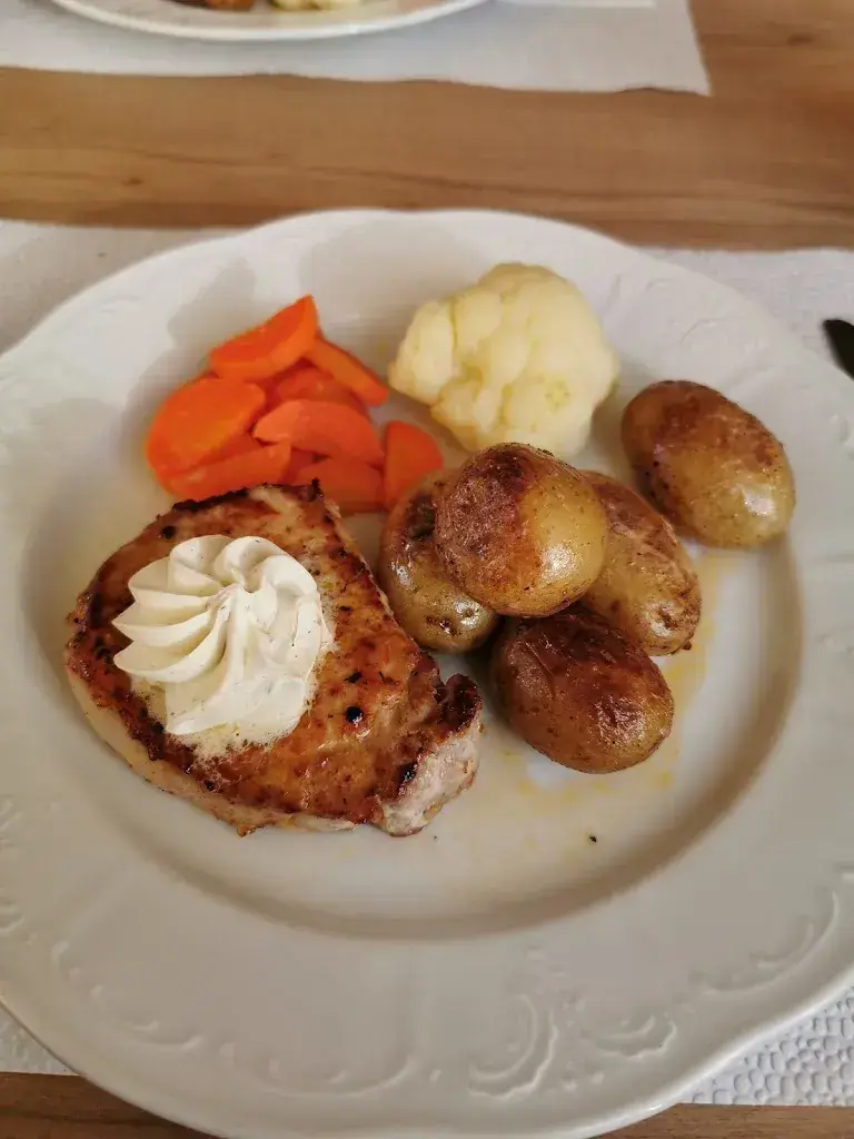 Restaurant & Bäckerei Ilge_Hosenruck_slider_image_2