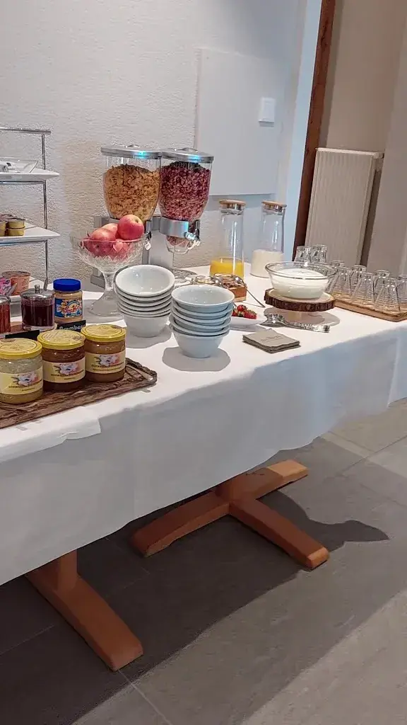 Hotel & Restaurant Nollen restaurante en Hosenruck