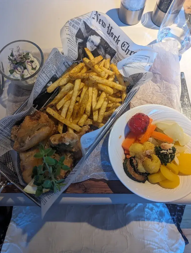 Pat Franklin_Kreuz Zuzwil_Zuzwil_review