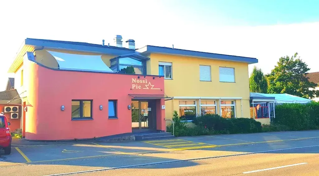Bella Italia Pizzeria Zuzwil (Nossi Pic) restaurante en Zuzwil