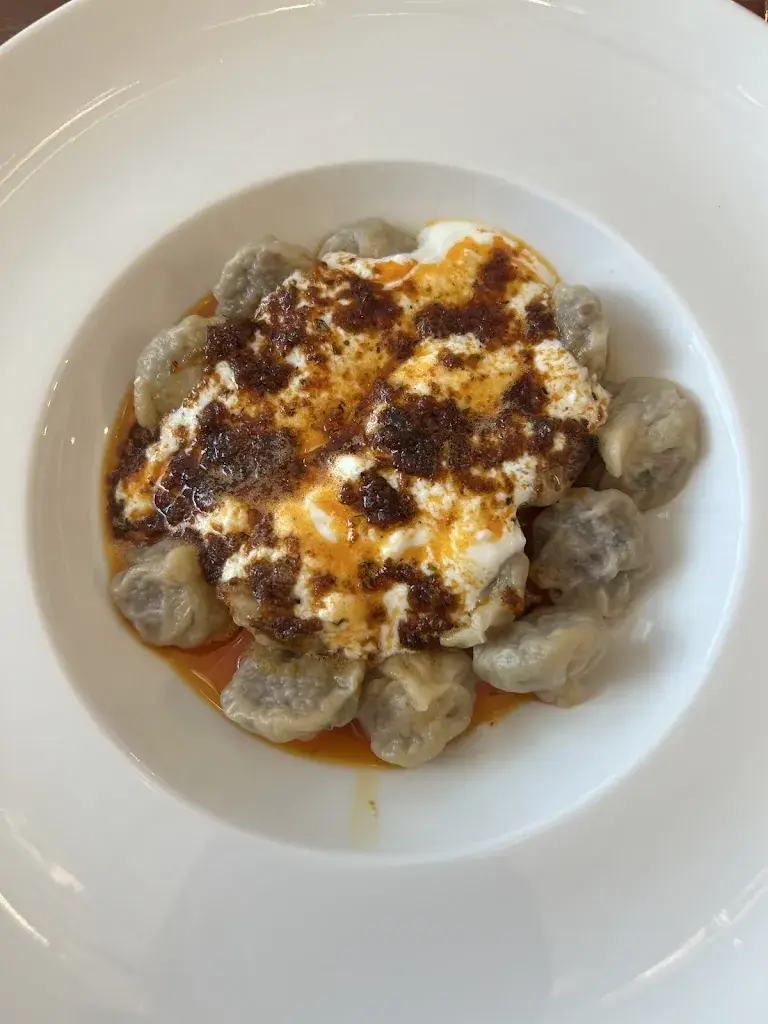 Yago Specht_Sümbül_Bischofszell_review