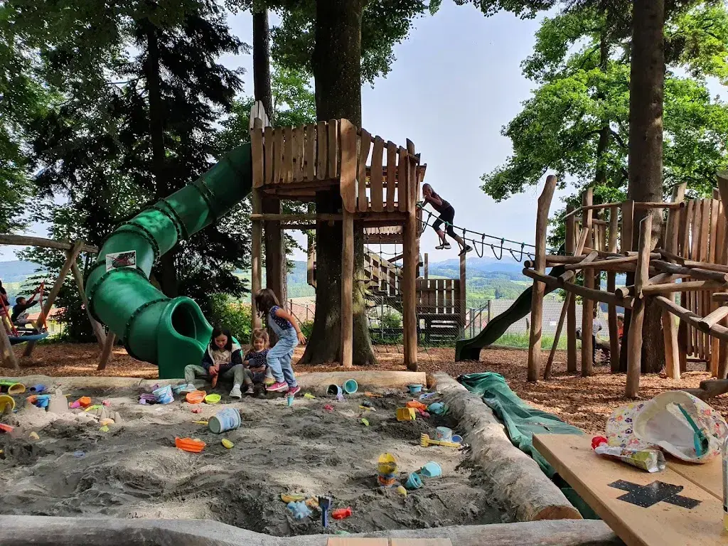 Sonya Maasl_Waldschenke_Bischofszell_review