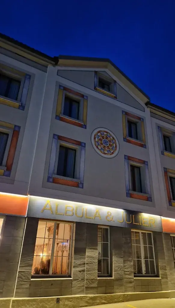 Lilly_Albula und Julier Restaurant_Tiefencastel_review