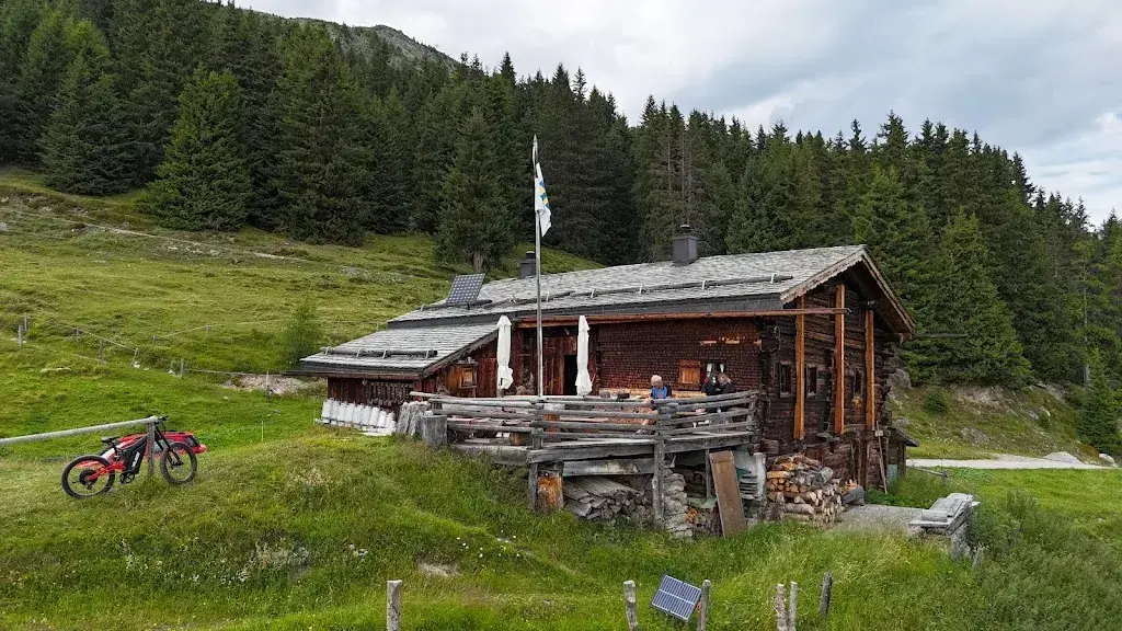 Konstantin Othmer_Alphütta Fops_Vaz/Obervaz_recensione