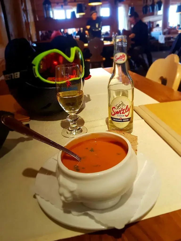 David Prochazka_Alp Nova_Vaz/Obervaz_review