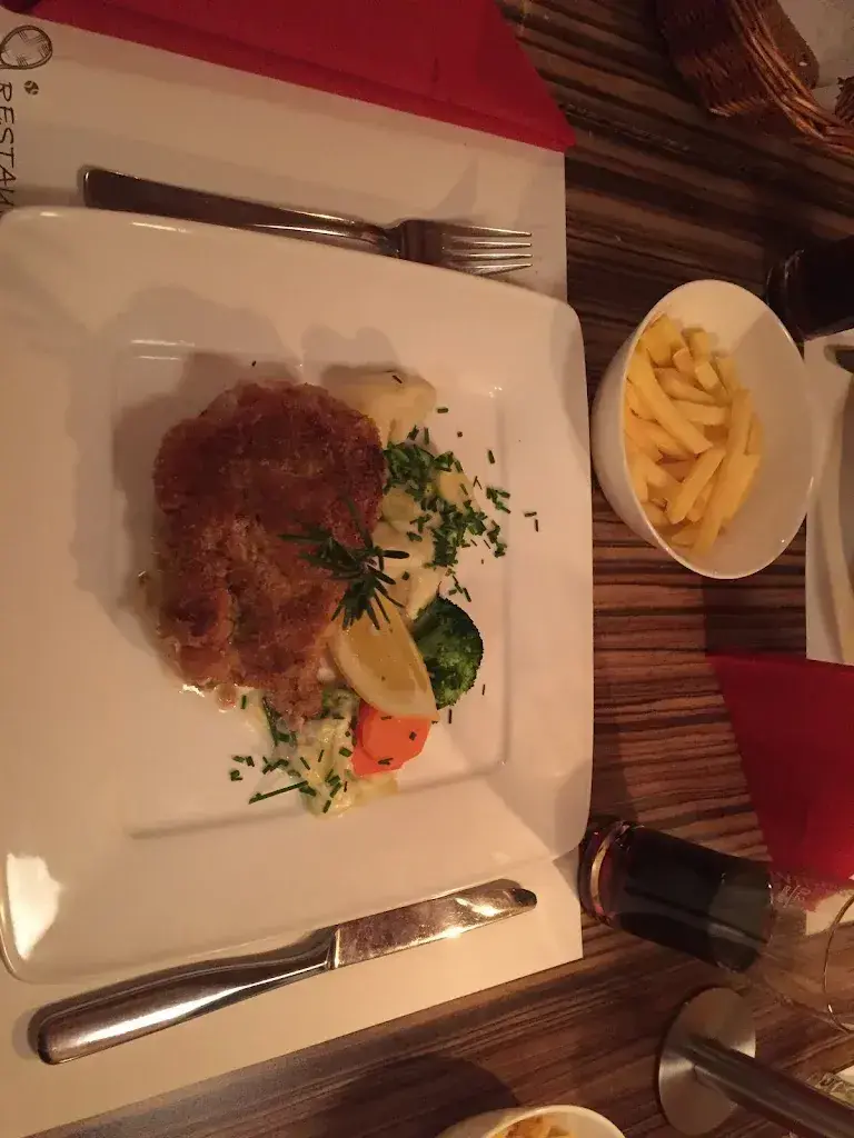 Menu_TENNISHÜSLI_Vaz/Obervaz_image_4