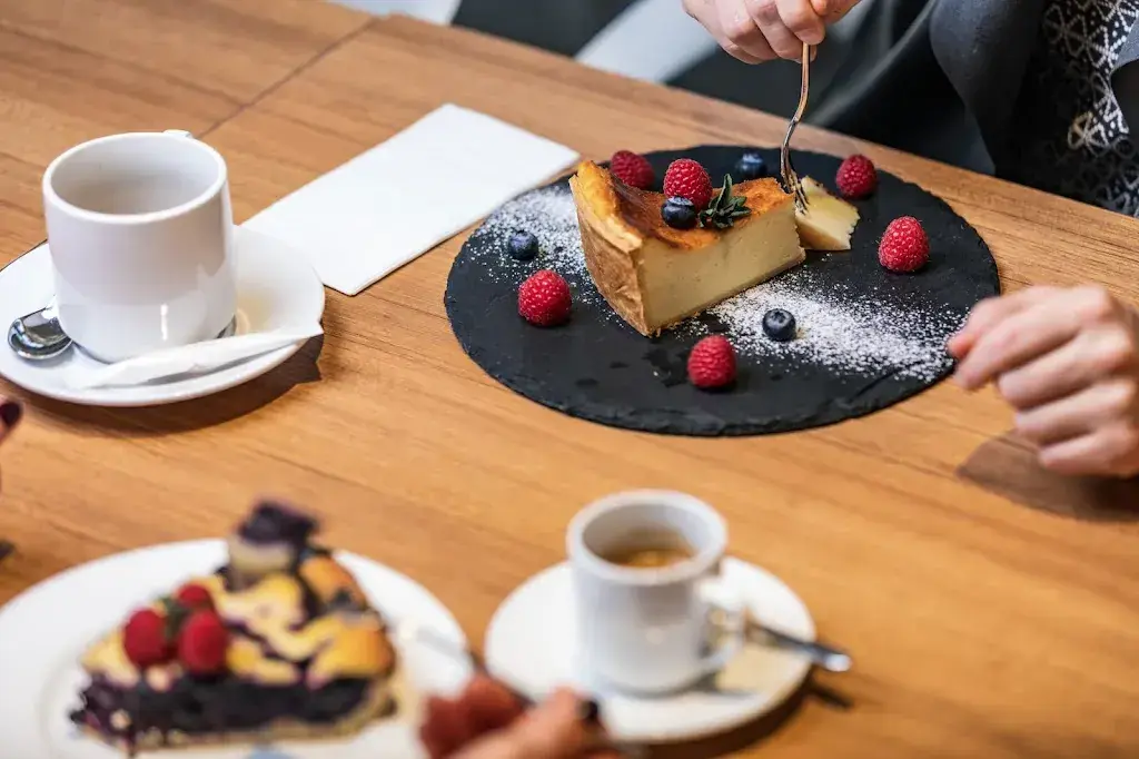 Menu_Bistro Bualino_Lantsch/Lenz_image_3