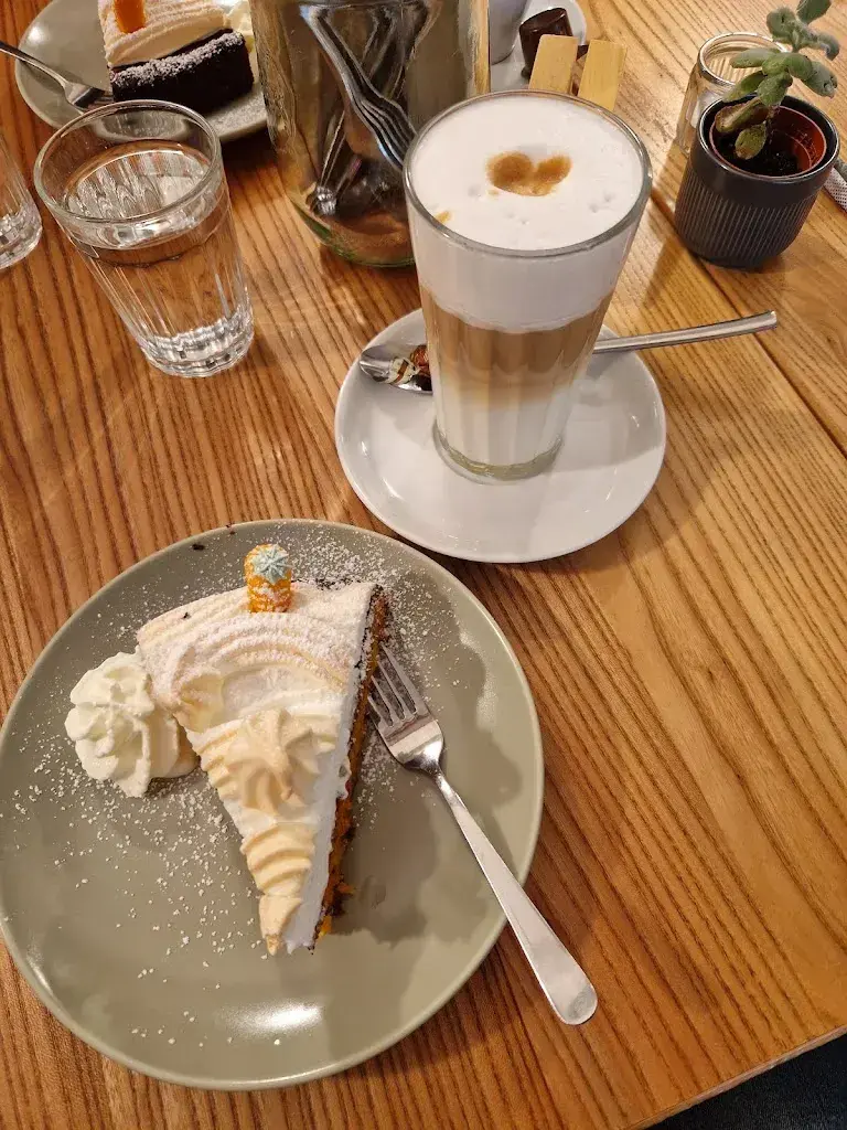 Menu_MALOU'S Café & Diner_Lenzerheide_imagen_9