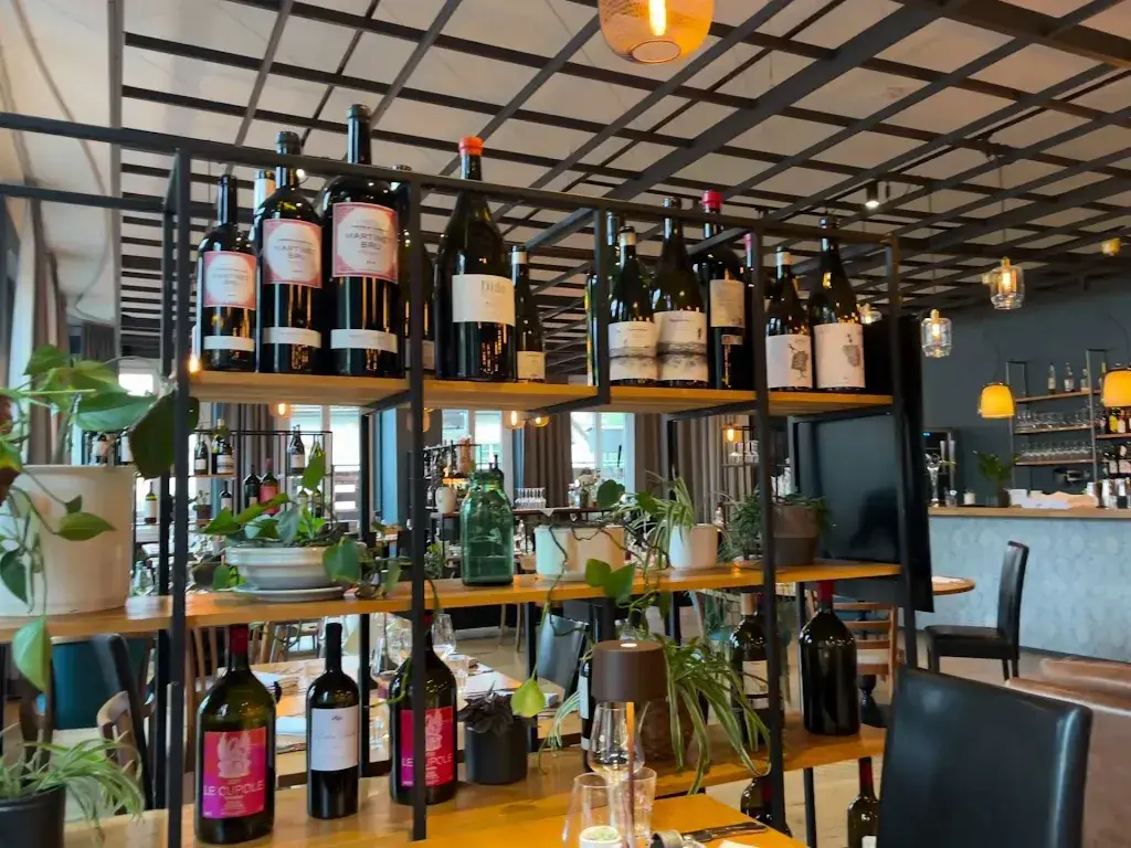 Gregoohr K_Restaurant Saal_Lenzerheide_review