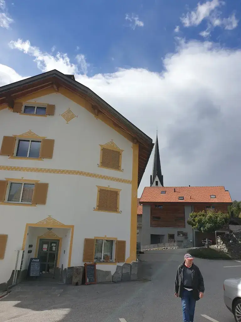 Isabella Tappe_Gasthaus Post_Surava_review