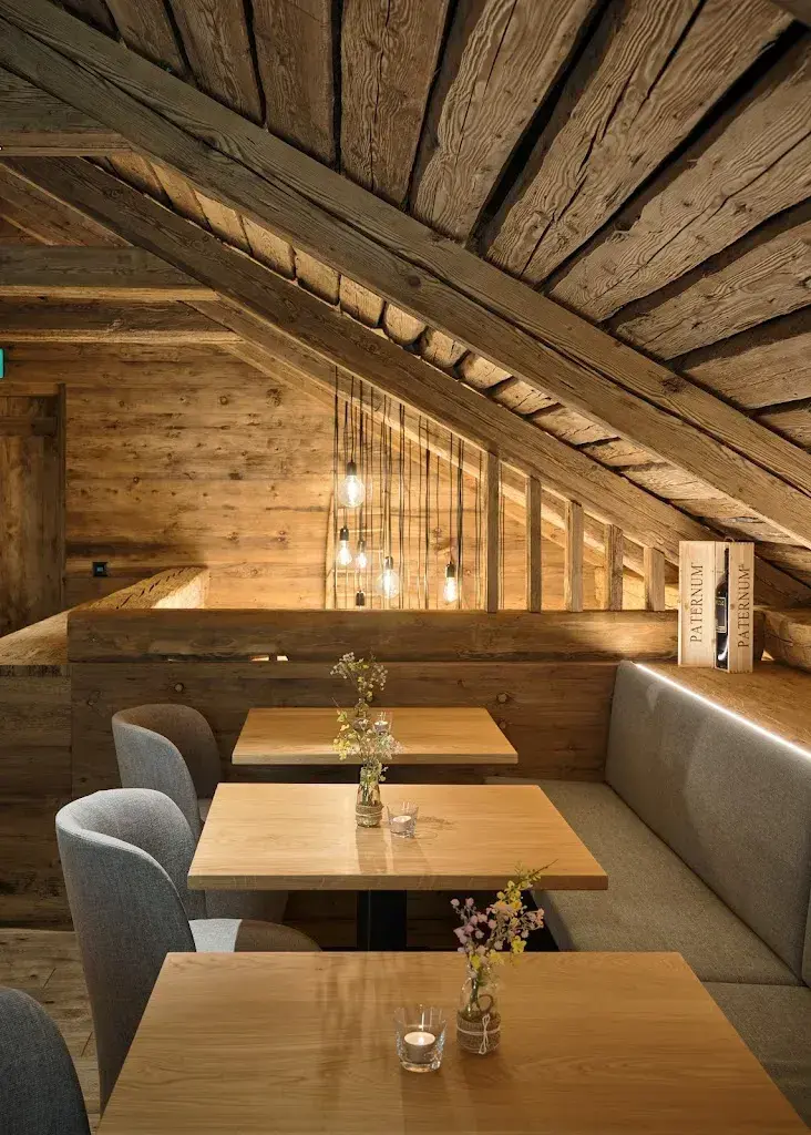 Kuhstall Schamuela restaurant in Valbella