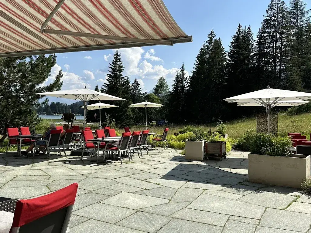 Timo Frauchiger_Restaurant Hotel Seehof_Valbella_avis