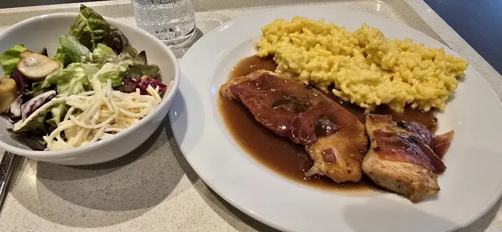 Daniel Sieber_Restaurant Esperanza_Zollikofen_avis