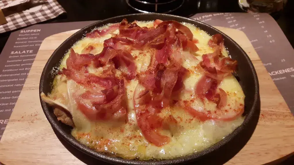 Restaurant STAI_Obersaxen_slider_image_2