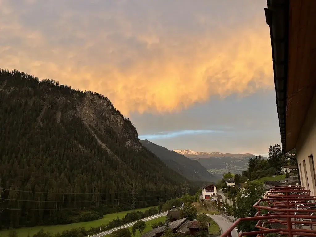 Hui Cao_Hotel Schöntal_Filisur_review